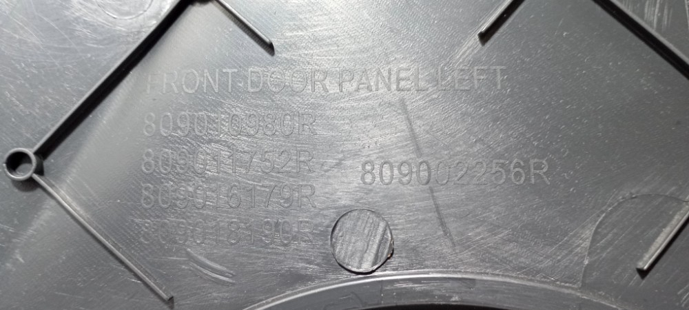 Forro Porta Dianteiro Esq Renault Sandero 1.0 2020 809002255 5