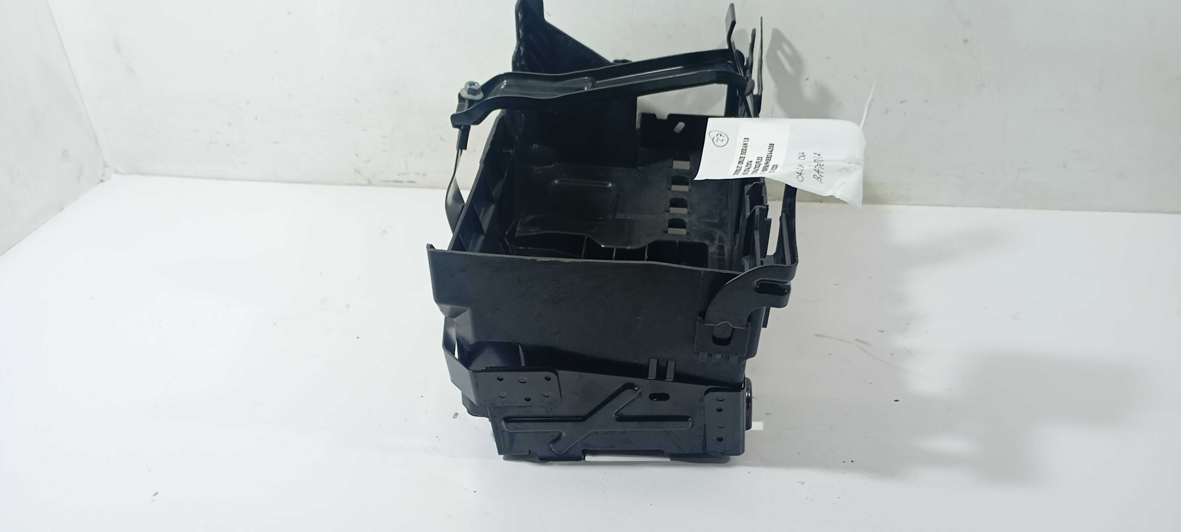 Caixa Bateria Chevrolet Cruze Sedan 1.8 2014 13354419 2