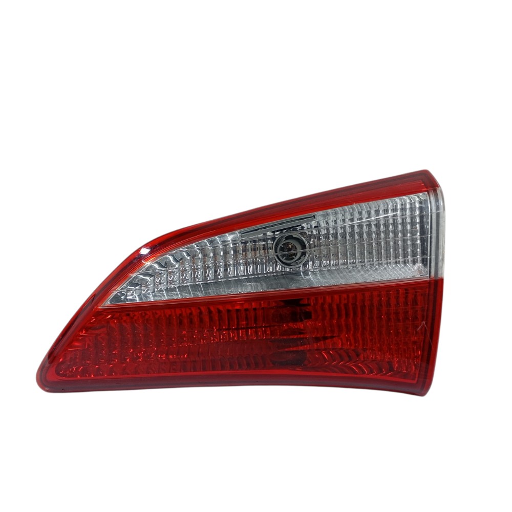 Lanterna Tampa Traseira Direita Hb20 2015 Hatch 924041s000 Direito/passageiro Vermelha