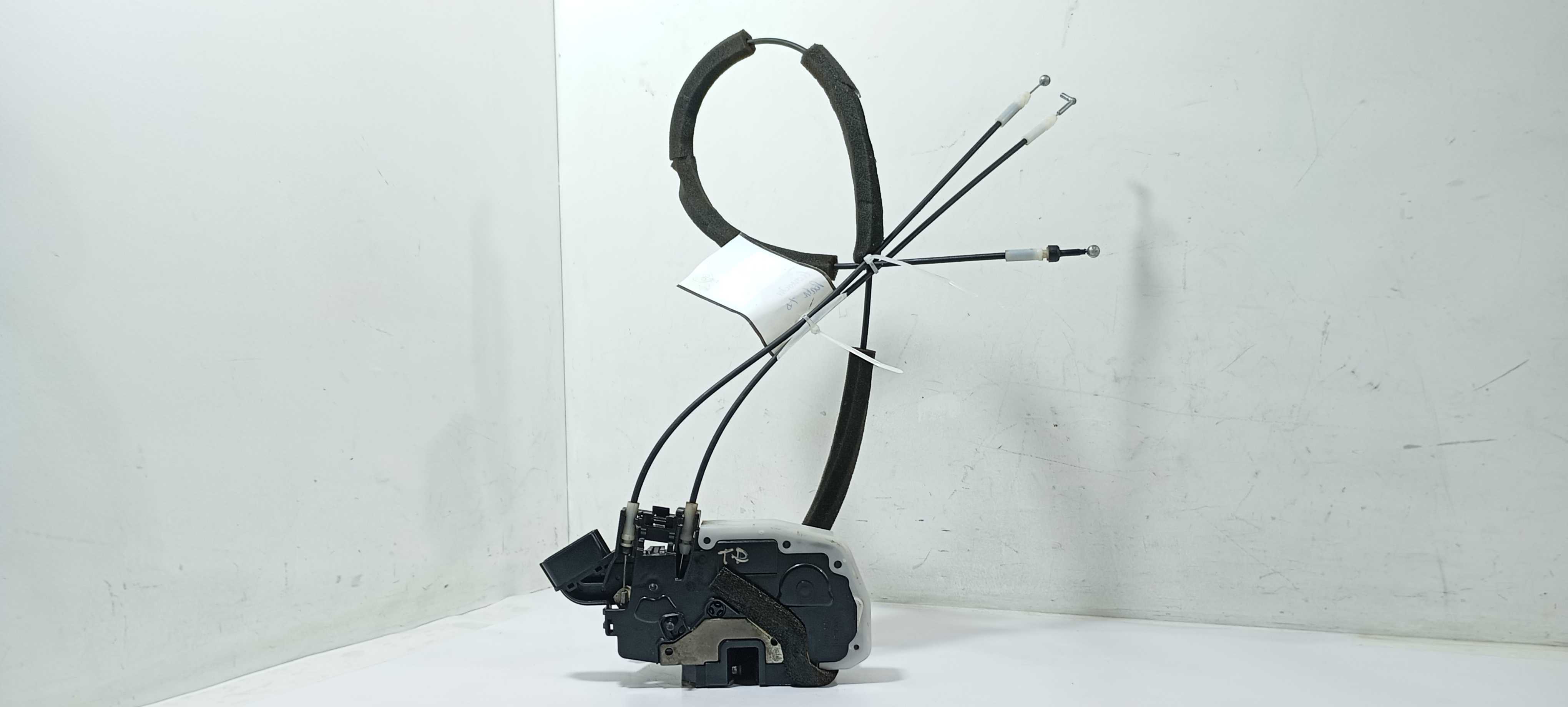 Fechadura Porta Tras. D. Nissan March Sv 1.0 2016 F5714510 5