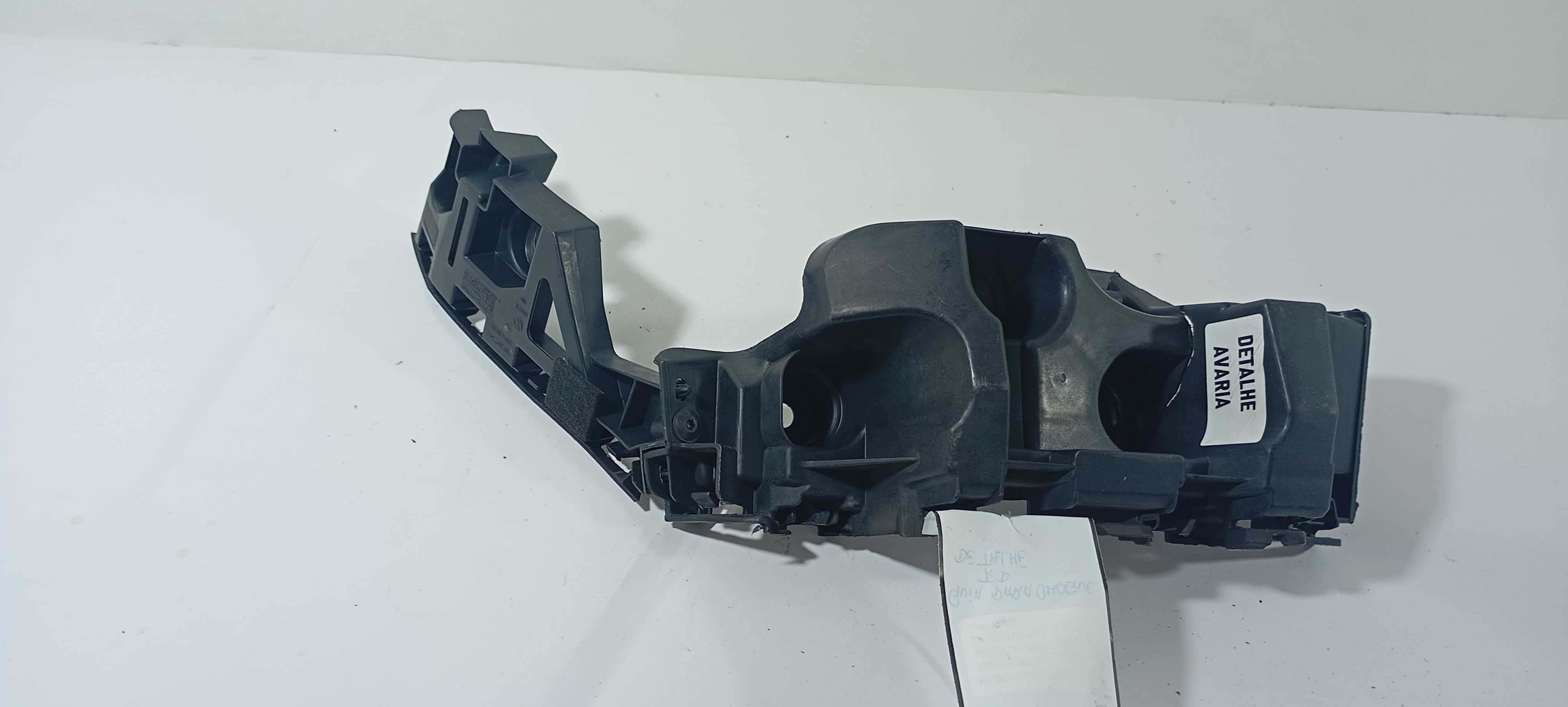 Guia Parachoque Direito Tras T-cross 2023 2gp807394 Detalhe 1