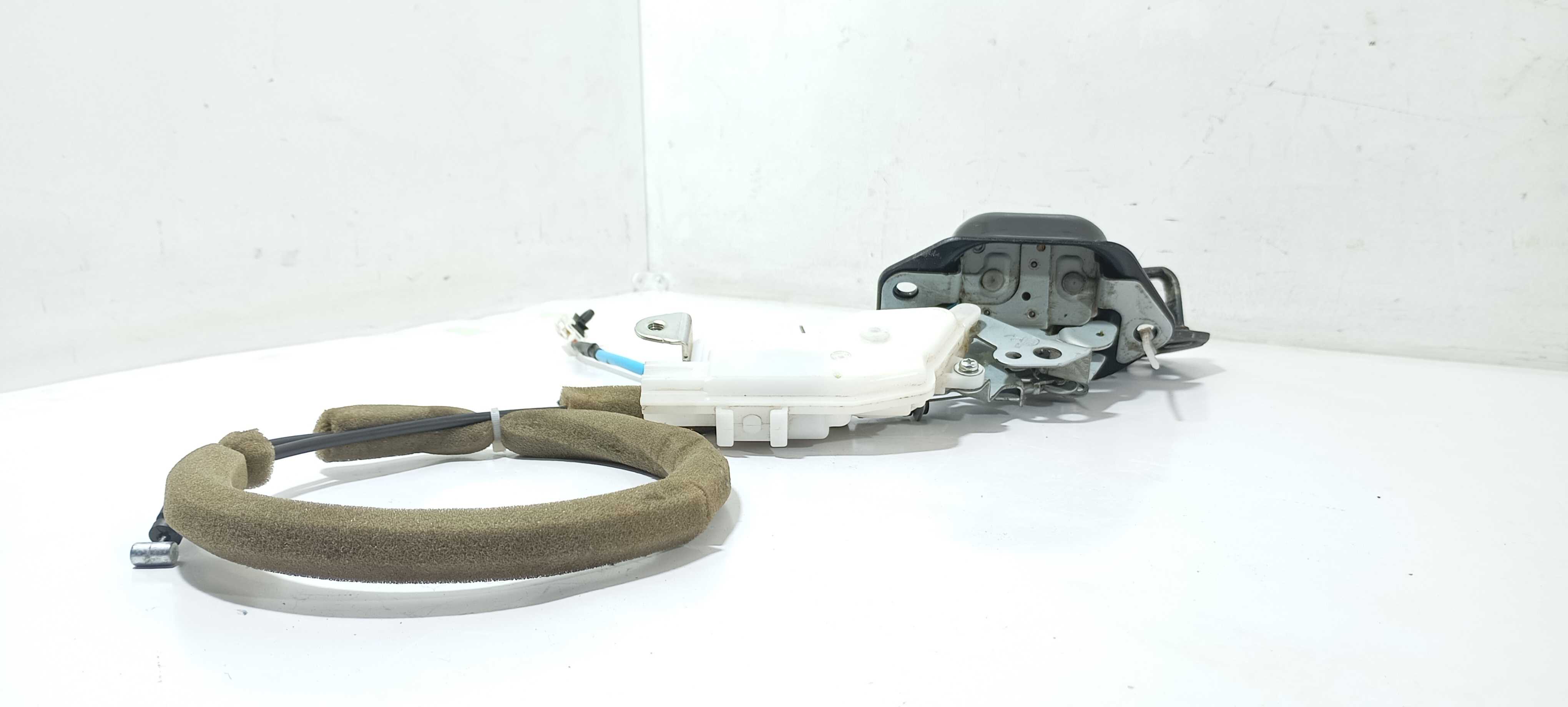 Fechadura Tampa Traseira Nissan March Sv 1.0 2016 905121hm0b 3