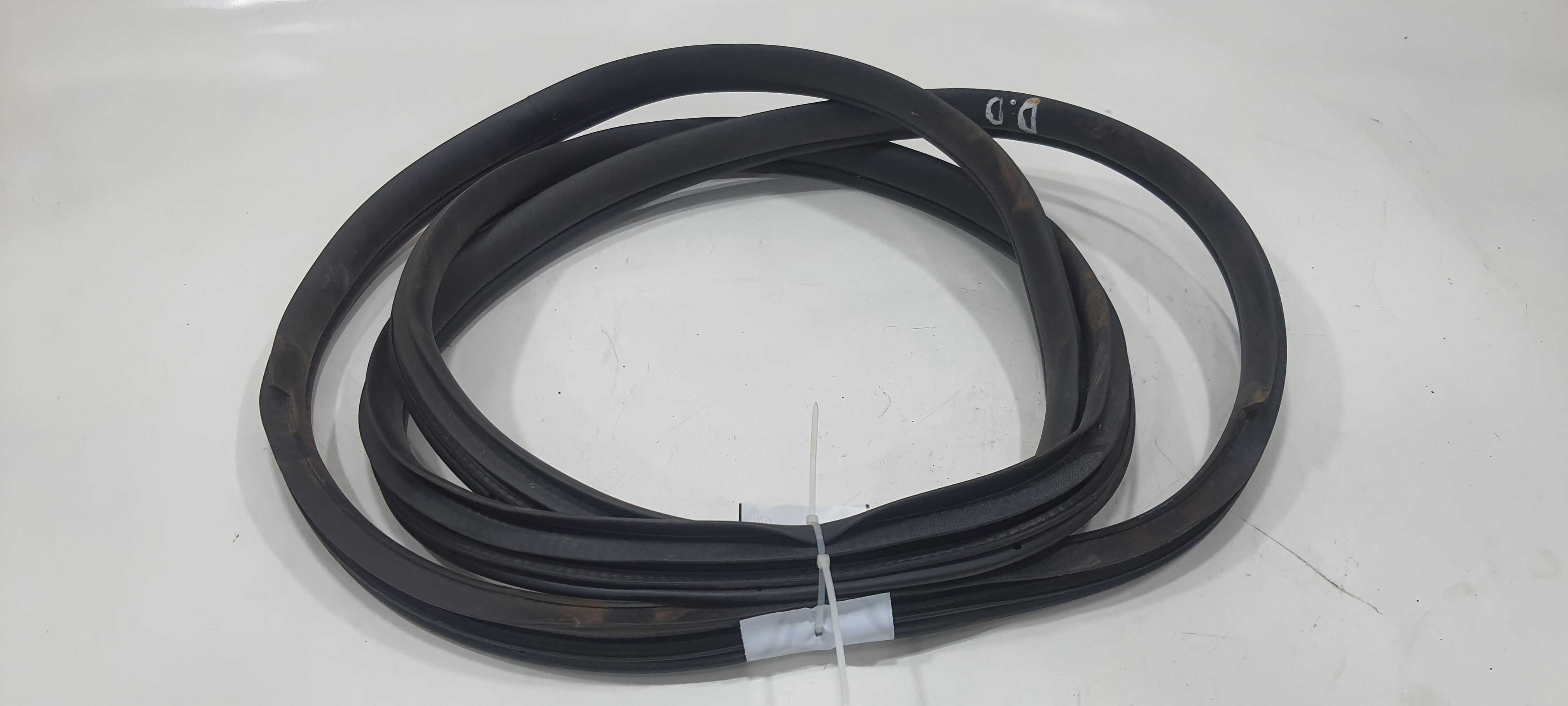 Borracha Porta D. Direita Hyundai Hb20 1.0 12v 2021 V2300 4