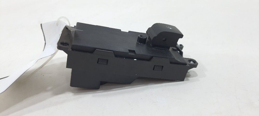Botão Vidro Dianteiro Direito Chevrolet Cruze 2014 20792536 1