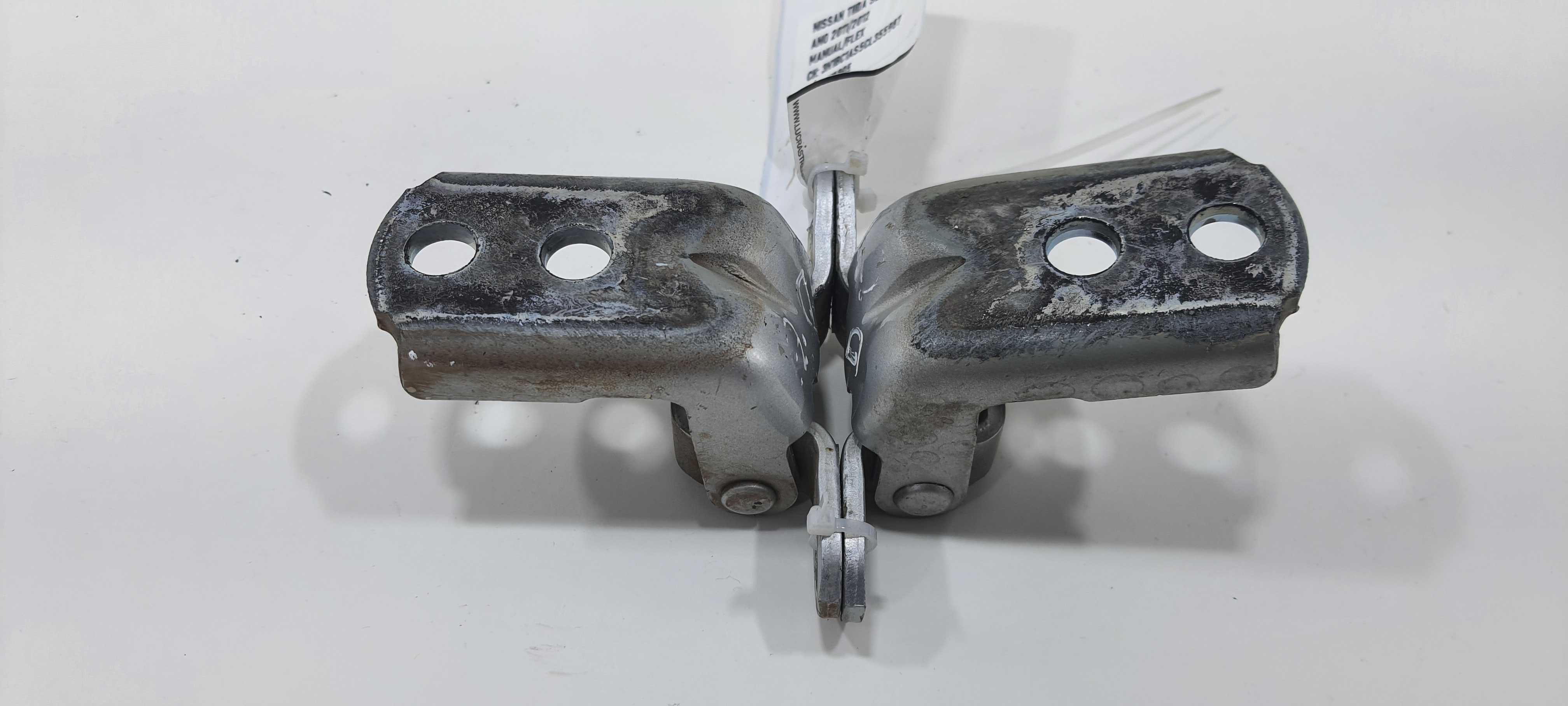 Dobradiça Porta D Esquerdo Nissan Tiida Sedan 1.8 2012 V2305 4