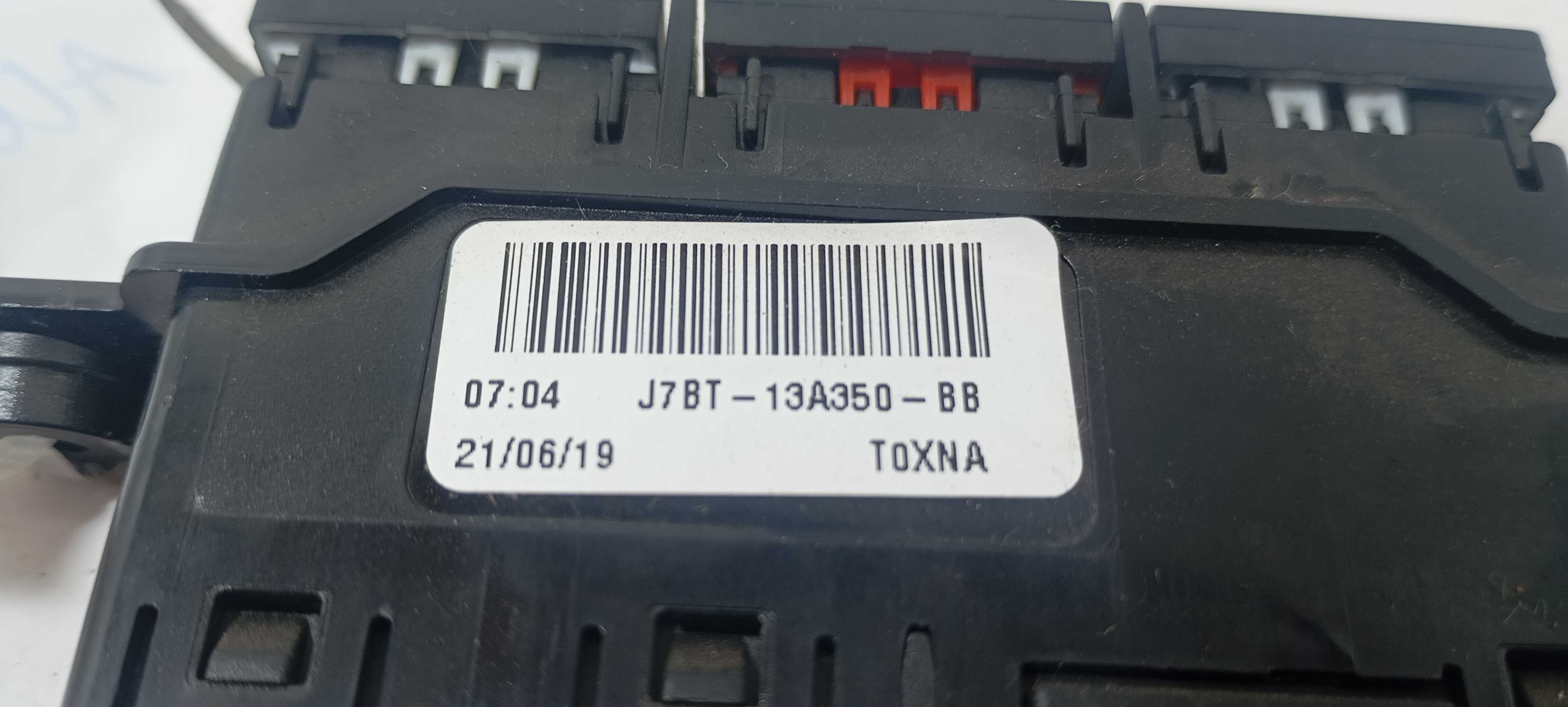 Botão Pisca Alerta Ford Ka 1.0 2020 J7bt13a350bb Preto 4