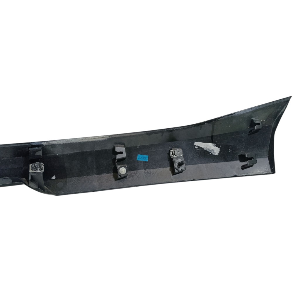 Moldura tampa traseira Peugeot 208 ano 2024 9835344080 7