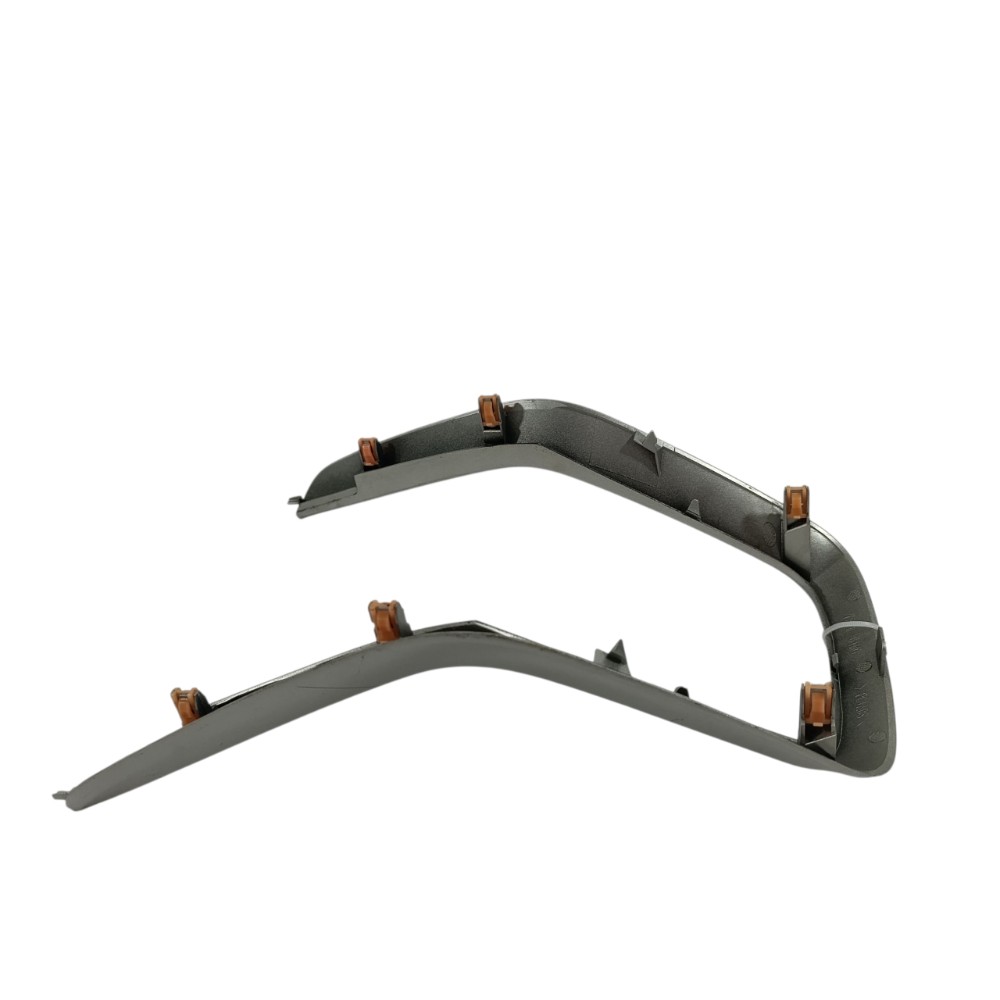 Moldura Console Central Suzuki S-cross 2016 7581161m0 Prata 7