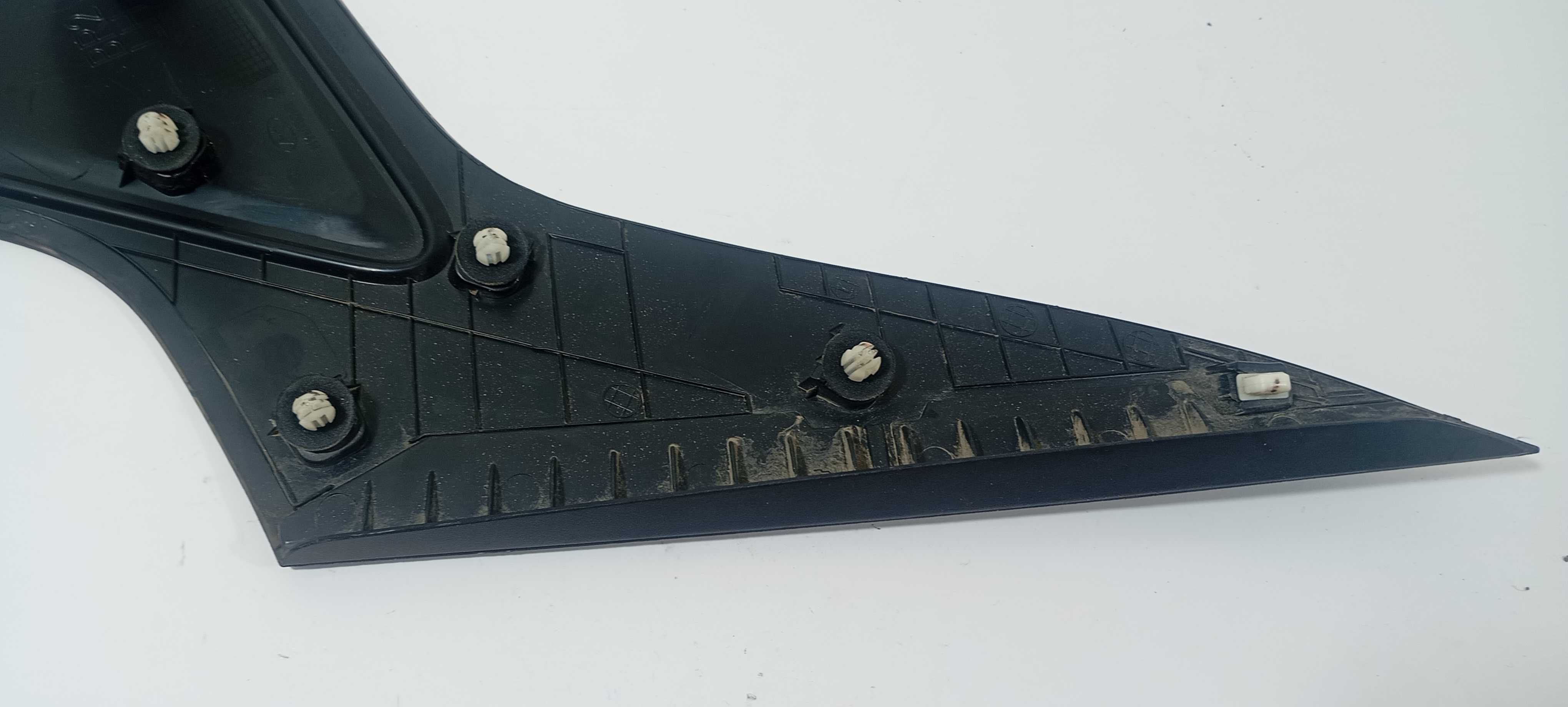 Moldura Externa Porta Traseira Esquerda Hb20 2023 87830r1500 Preto 6