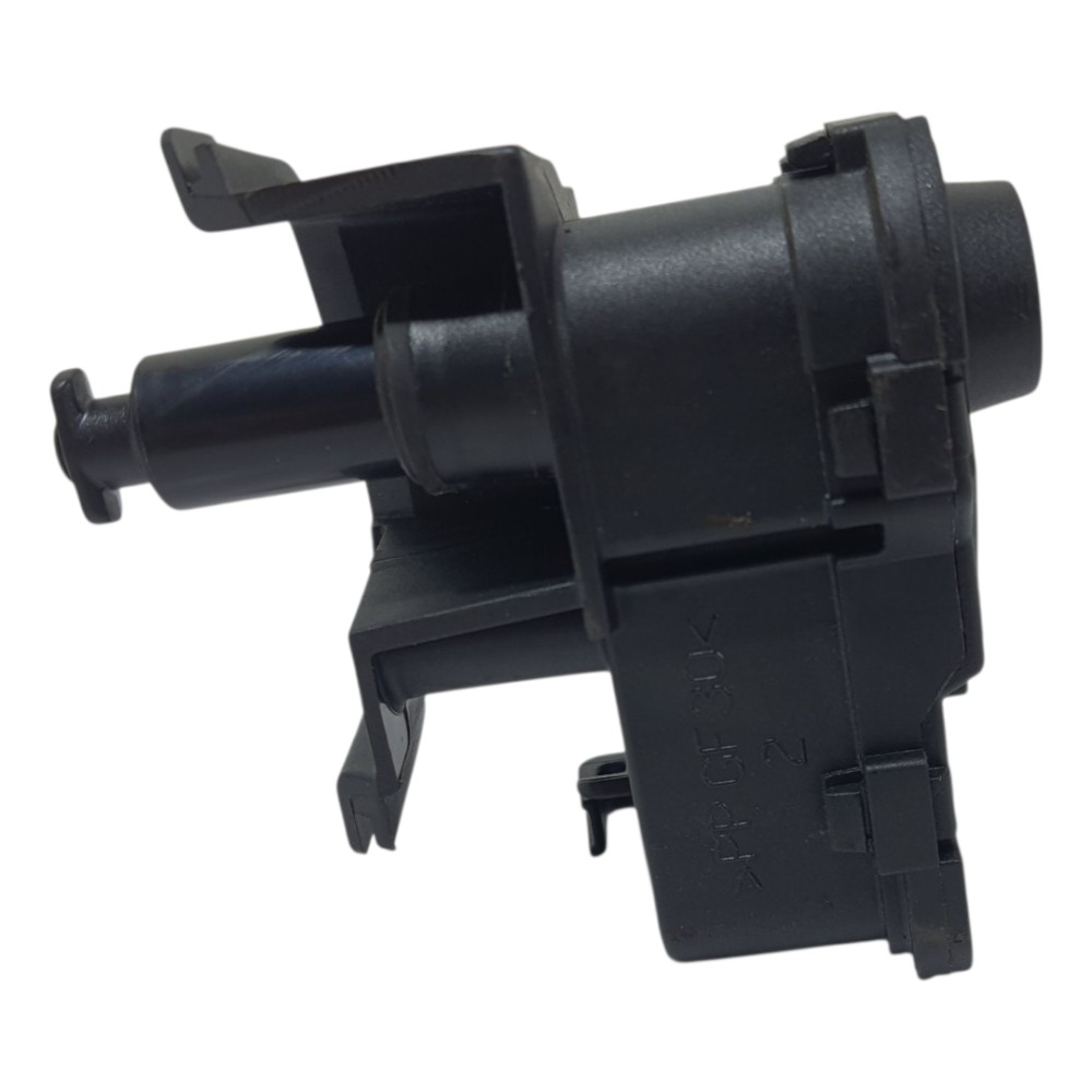 Motor Trava Portinhola Volkswagen Polo 2018 7p0810773f 2