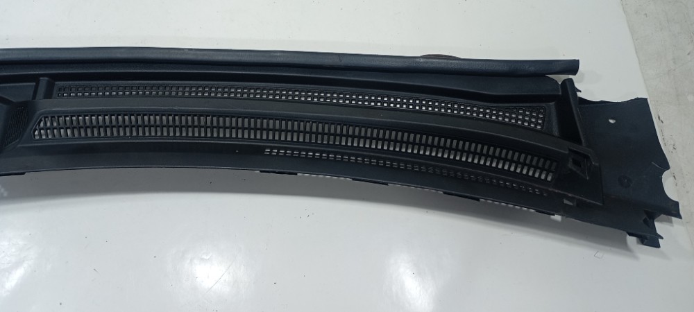 Churrasqueira Renault Kwid 2021 668118617r Detalhe Preto 3