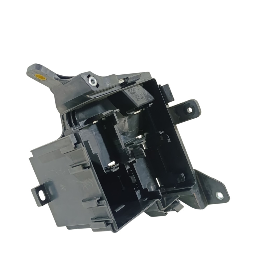 Base caixa fusível motor i30 2.0 2010