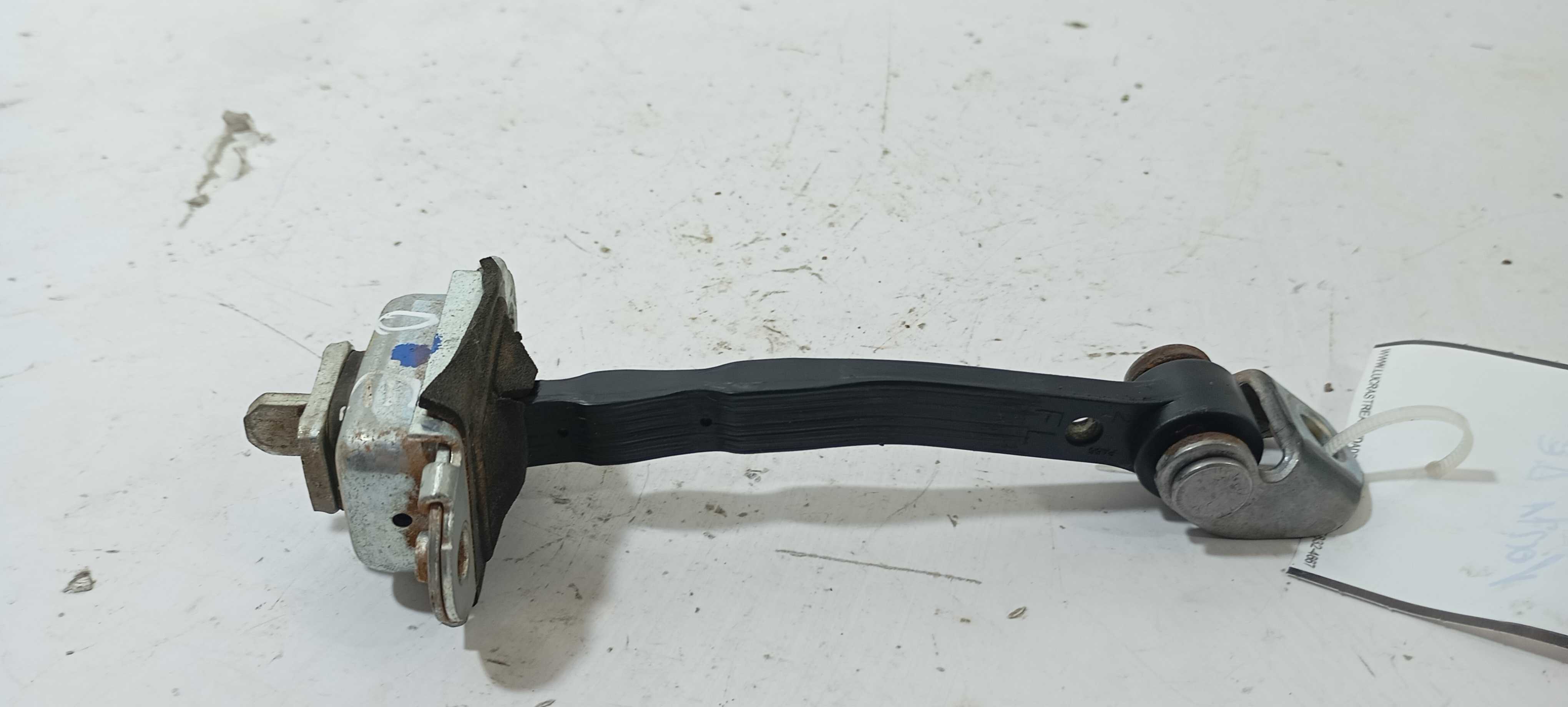 Limitador Porta Dianteira Esquerda Ford Ka 2020 E3bz5823500d Preto 2
