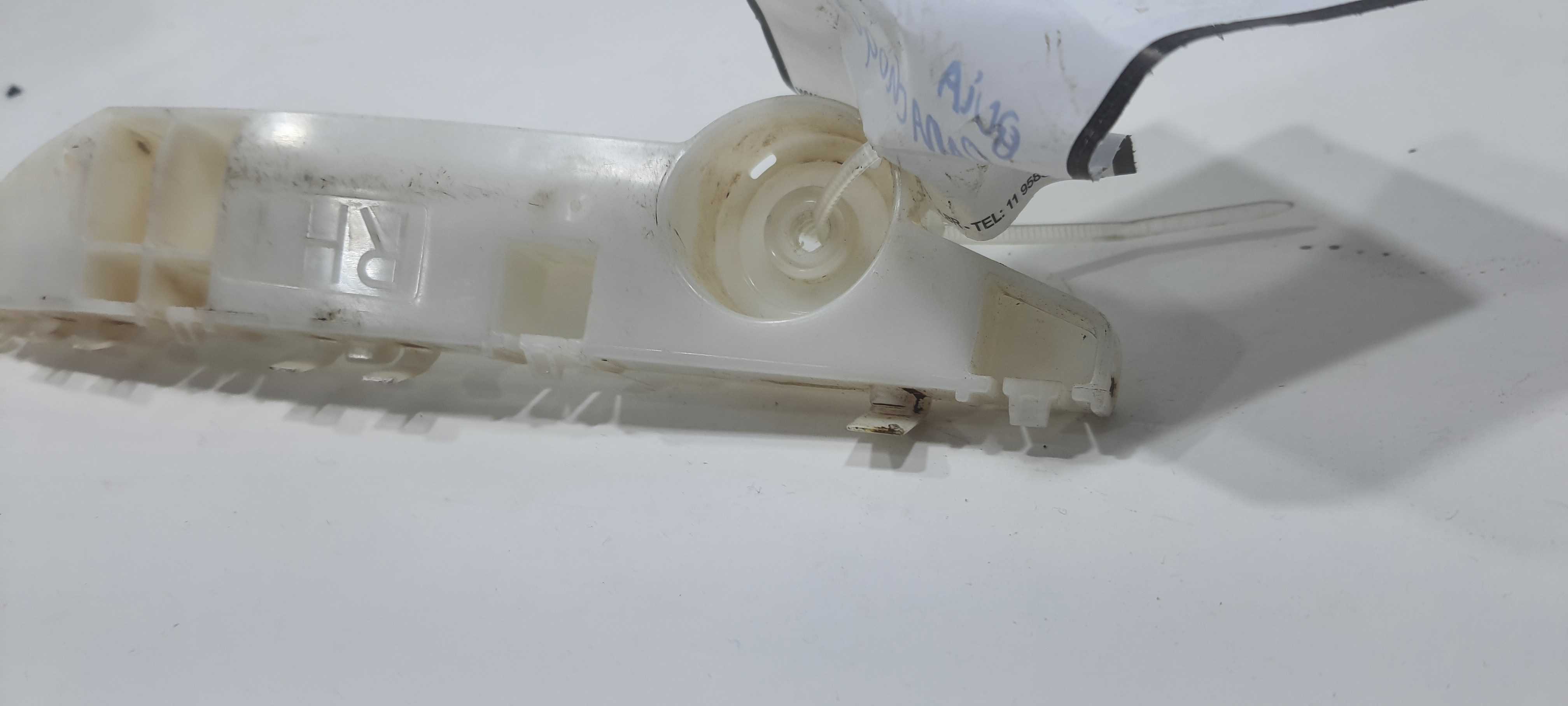 Guia Parachoque Direito Nissan March Sv 1.0 2016 852209leoa 4