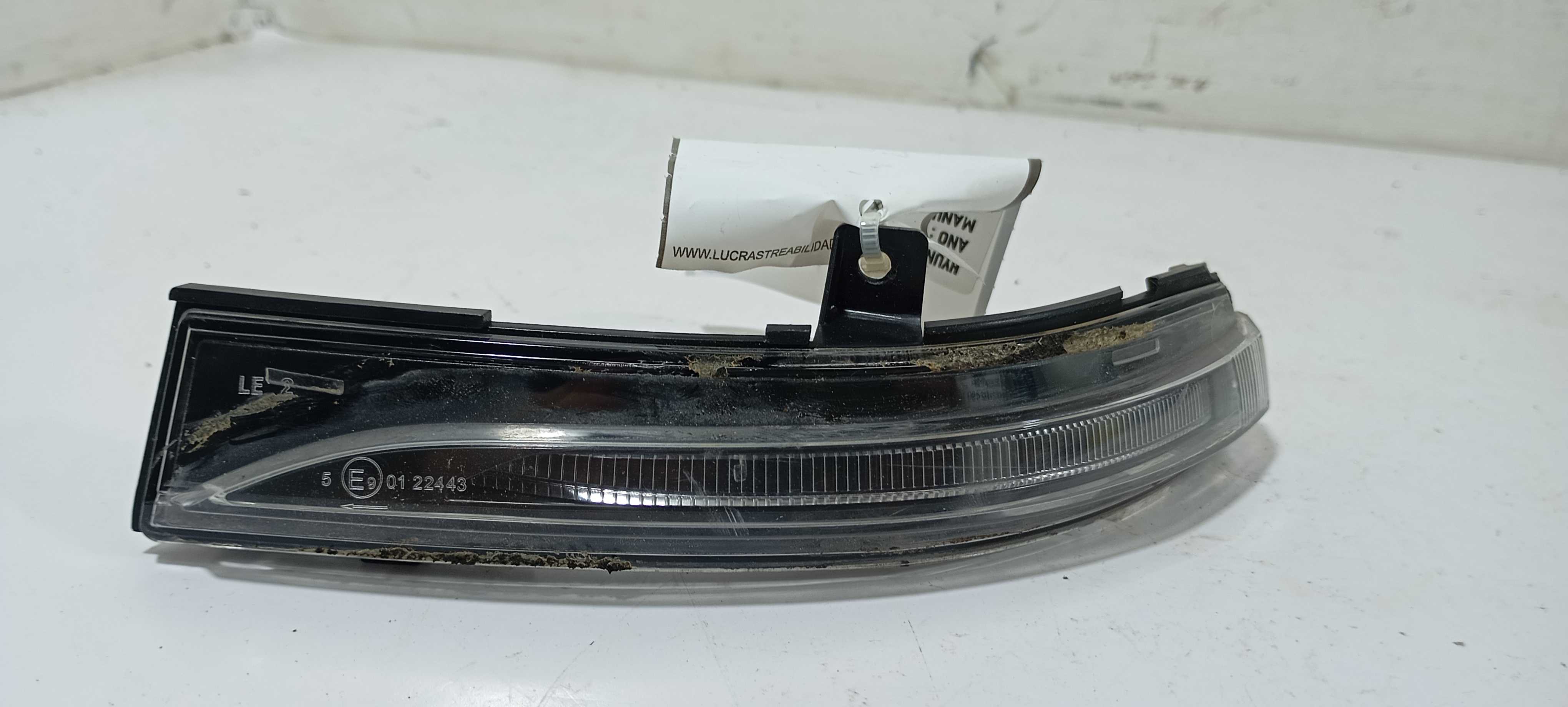 Pisca Retrovisor Esquerdo Hb20 Comfort 2023 E90122443 Preto 2
