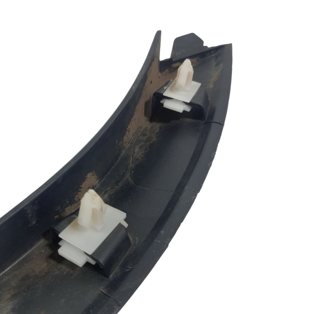 Moldura Roda Traseira Esquerda Gm Tracker Lt 2018 95298241 Preto 8