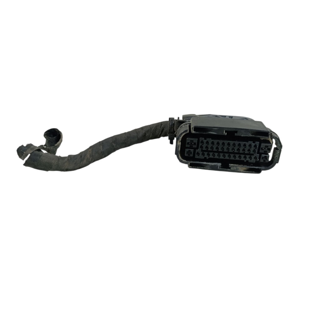 Conector módulo ABS Elantra gls 1.8 2013