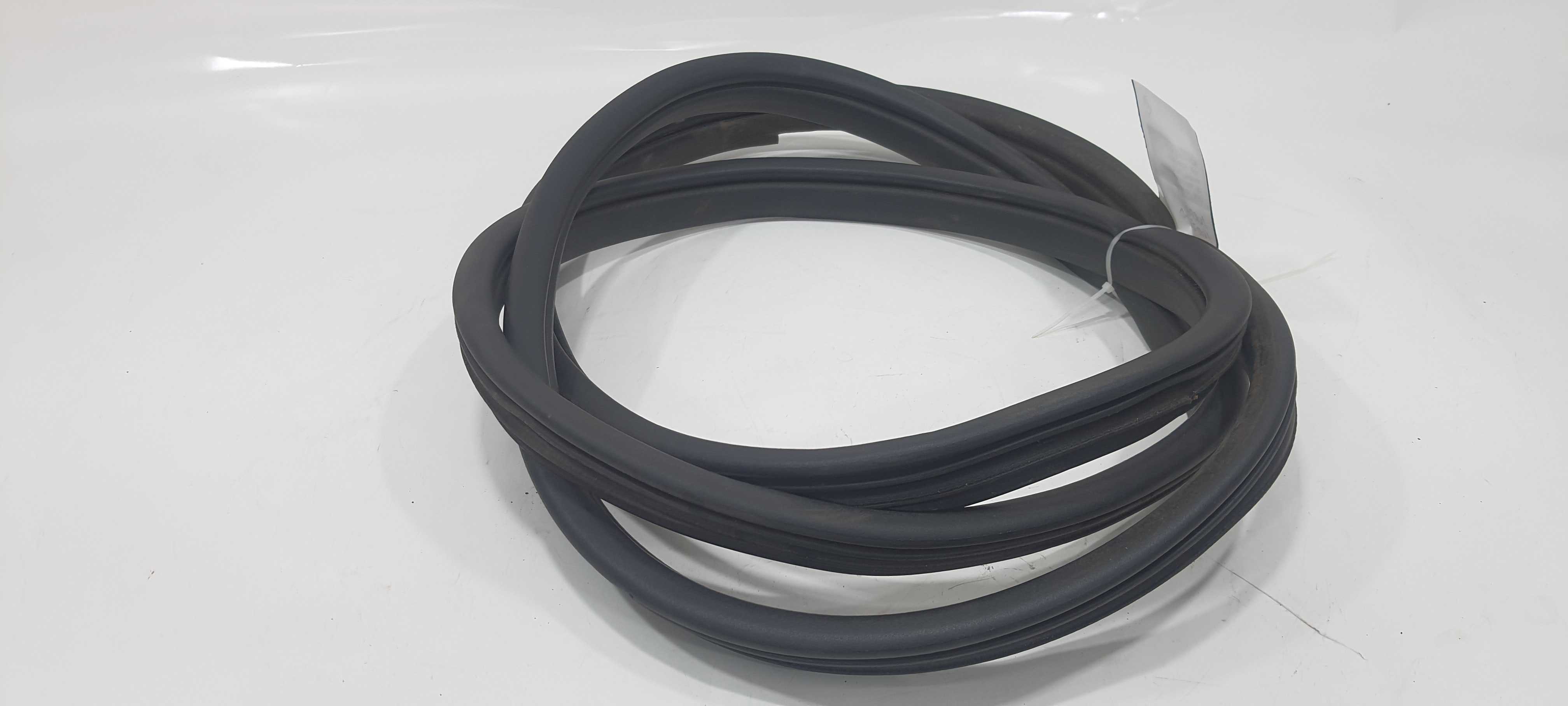 Borracha Porta D. Direita Hyundai Hb20 1.0 12v 2021 V2300 2