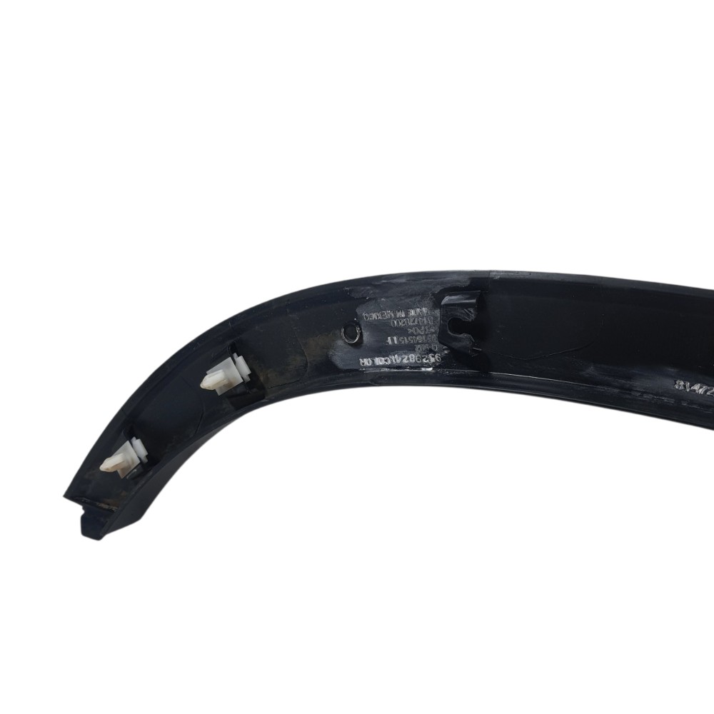 Moldura Roda Traseira Esquerda Gm Tracker Lt 2018 95298241 Preto 6