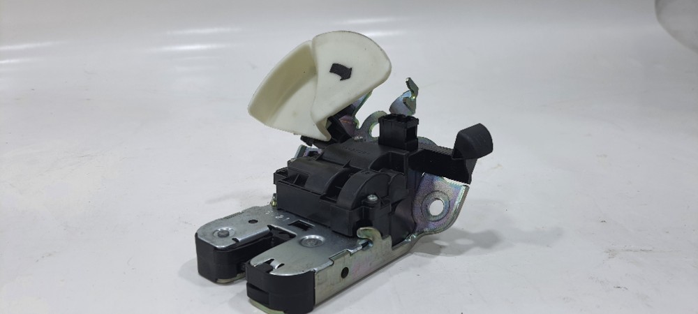 Fechadura Tampa Traseira Volkswagen Virtus 2023 A9b195926