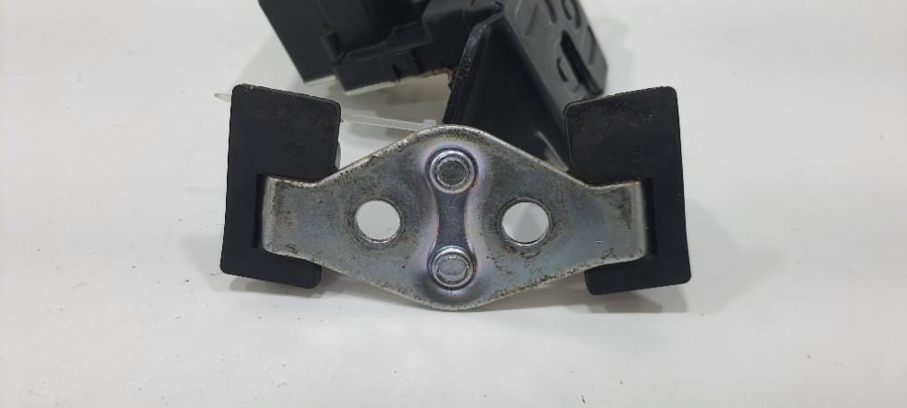 Fechadura Porta Malas Hyundai Ix35 2.0 Ano 2012 812302s000 3