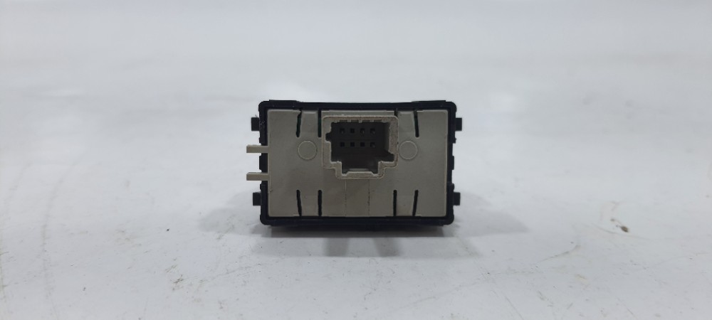 Botão Sensor Estacionamento Renault Sandero 2019 10096405 Preto 2