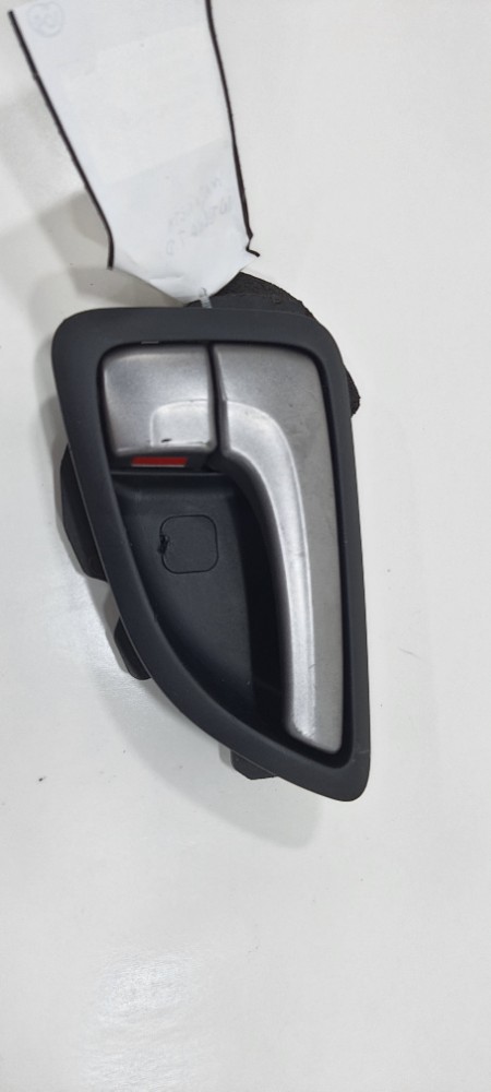 Maçaneta Interna Traseira Esquerda Ix35 2012 826132s000 Preto/cinza Traseira 1