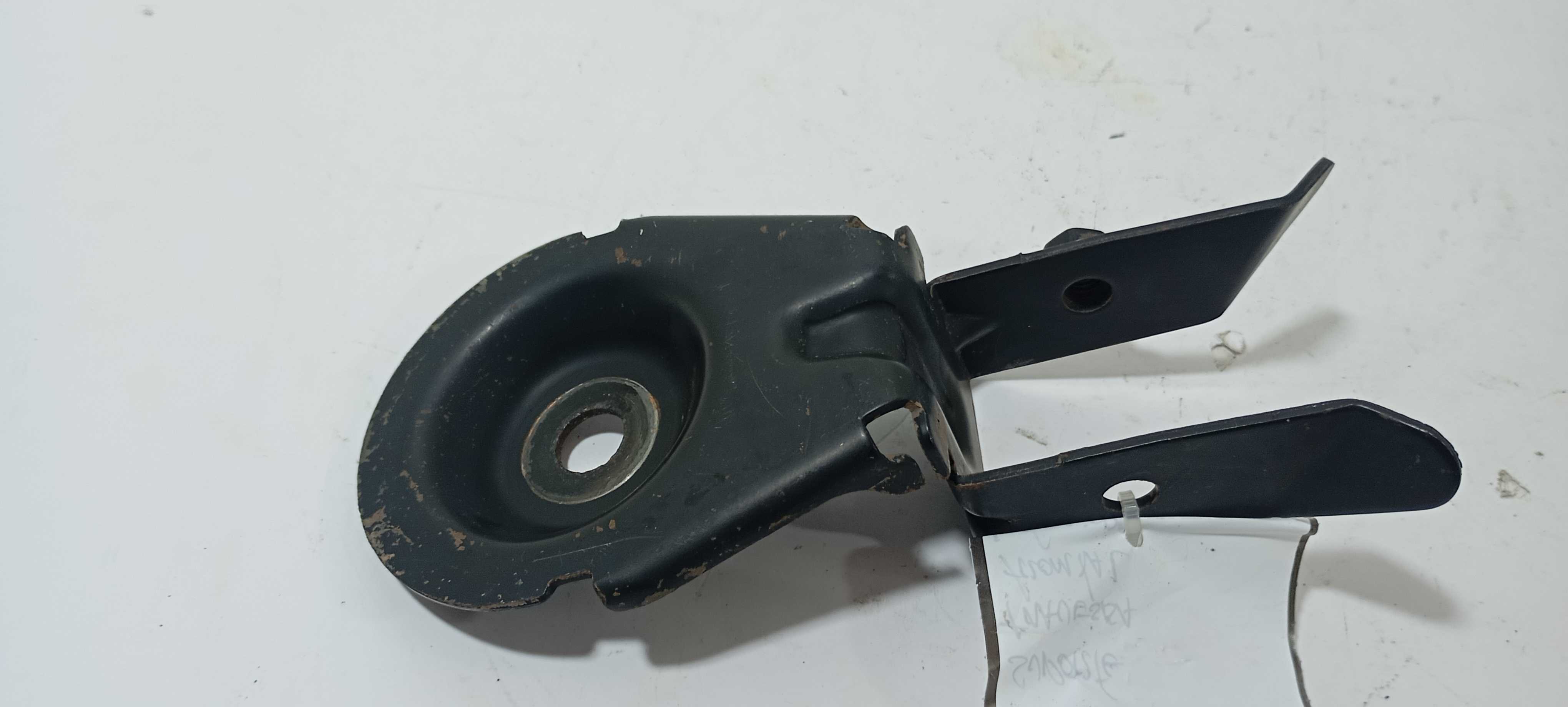 Suporte Travessa Frontal Inferior Cruze Sedan 2014 95981431 6
