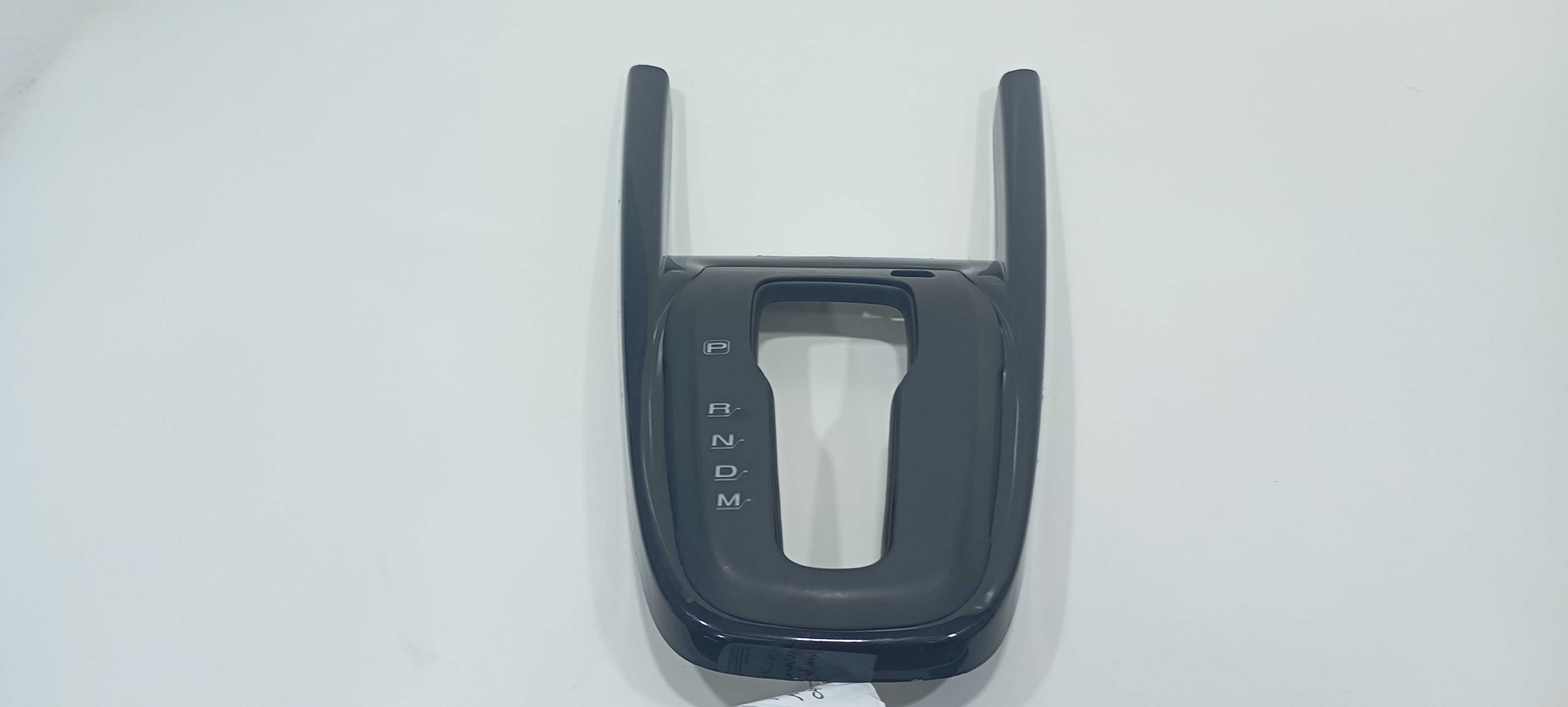 Moldura Trambulador Gm Prisma 1.4 Lt 2019 52071255 Preto 3