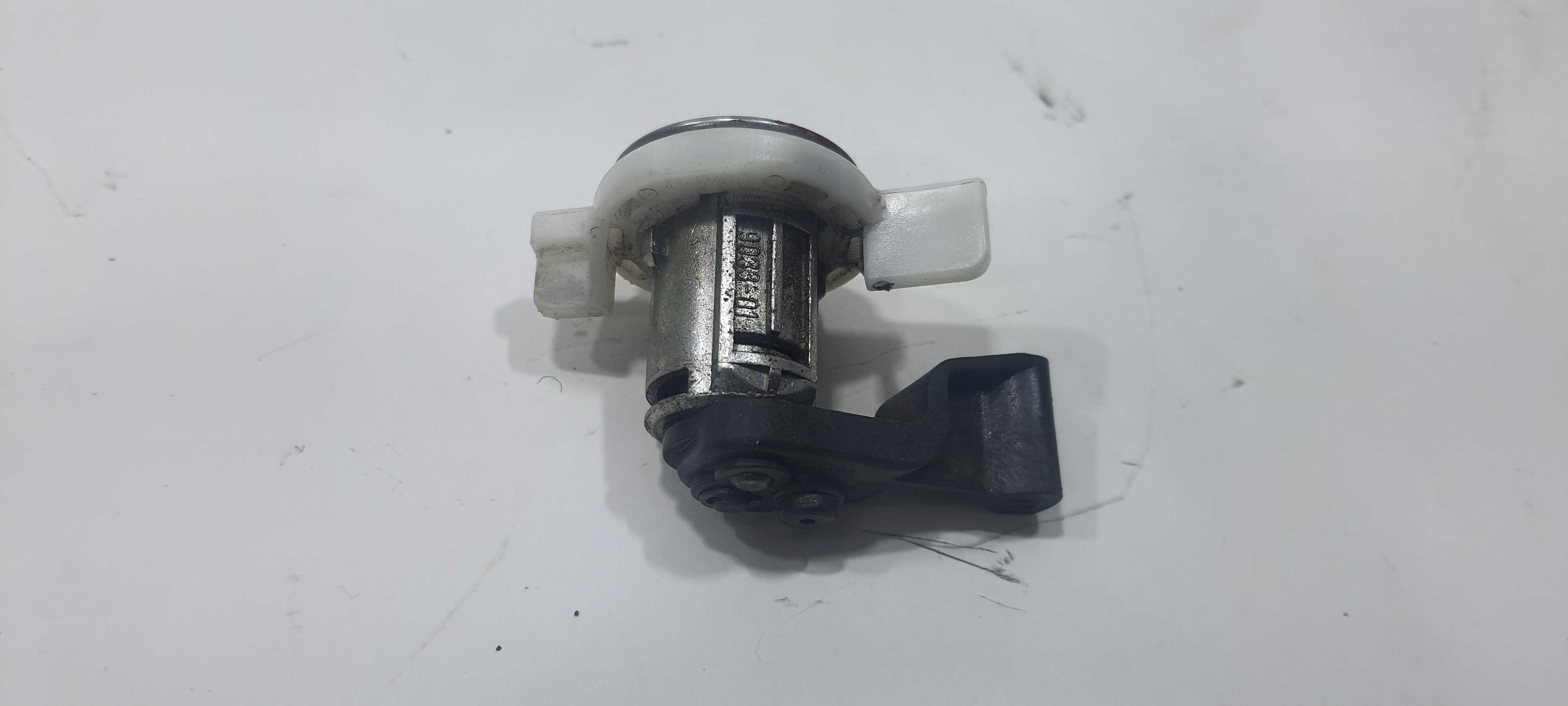 Miolo Porta Direita Renault Clio 2008 903301 3