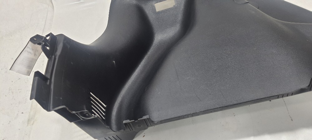 Lateral prota malas esquerdo Hb20x 1.6 2018 857311S000