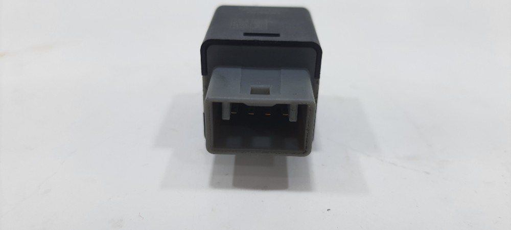 Interruptor Embreagem Hyundai Hb20 1.0 Ano 2021 938133s800 3