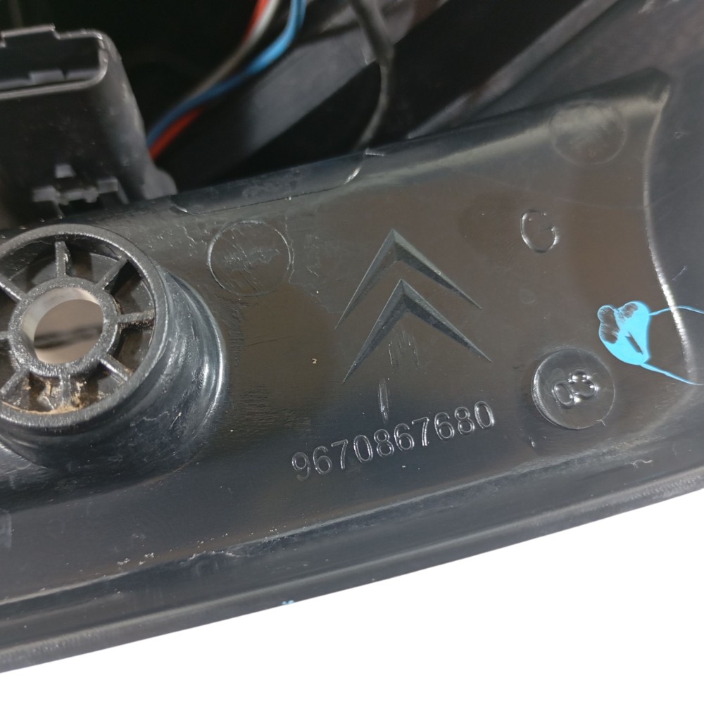 Lanterna Traseiro Esquerdo Citroen Aircross 2018 9670867680 Esquerdo/motorista Vermelha 8