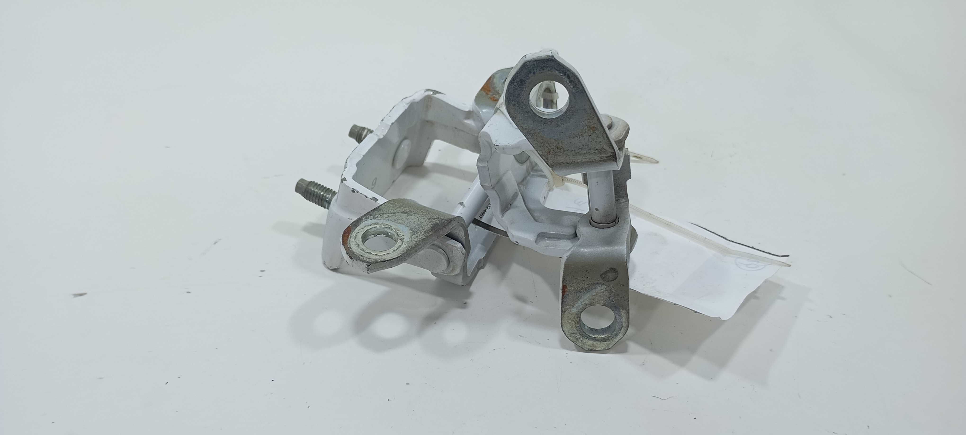 Dobradiça Porta Tras Esq Nissan March Sv 1.0 2016 9787051m0a 5
