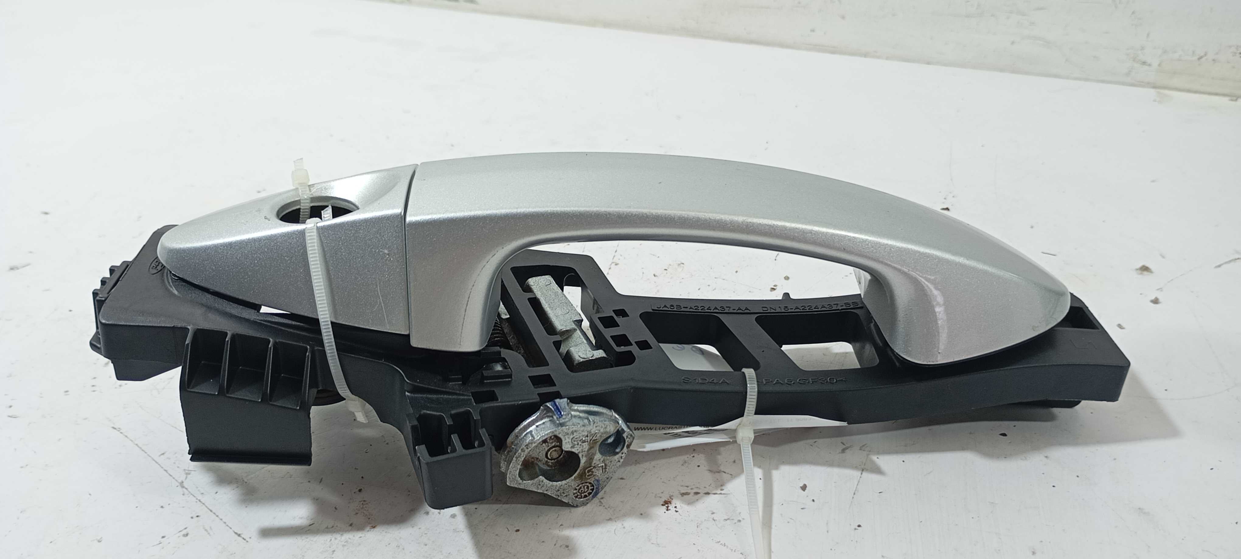 Maçaneta Externa Dianteira Esquerda Ford Ka 2020 Ja6ba224a37 Cinza 2