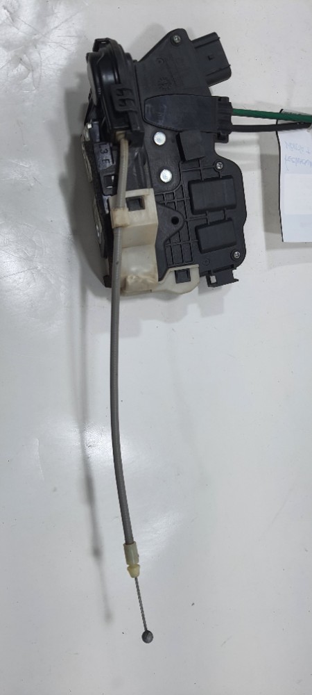 Fechadura Traseira Direita Kia Sorento 2.4 2012 814202p000 2