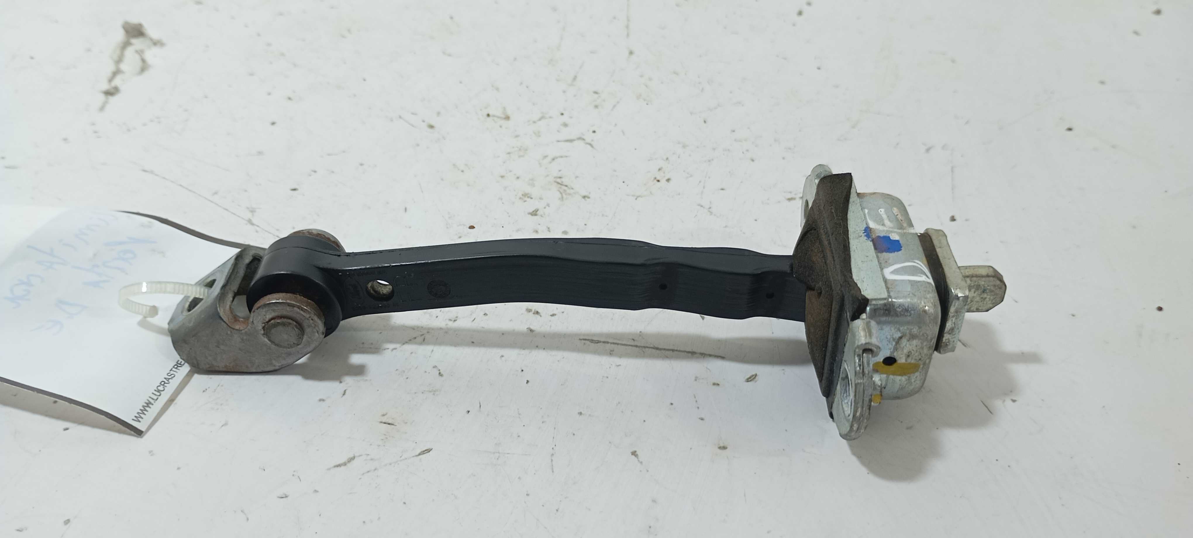 Limitador Porta Dianteira Esquerda Ford Ka 2020 E3bz5823500d Preto 1