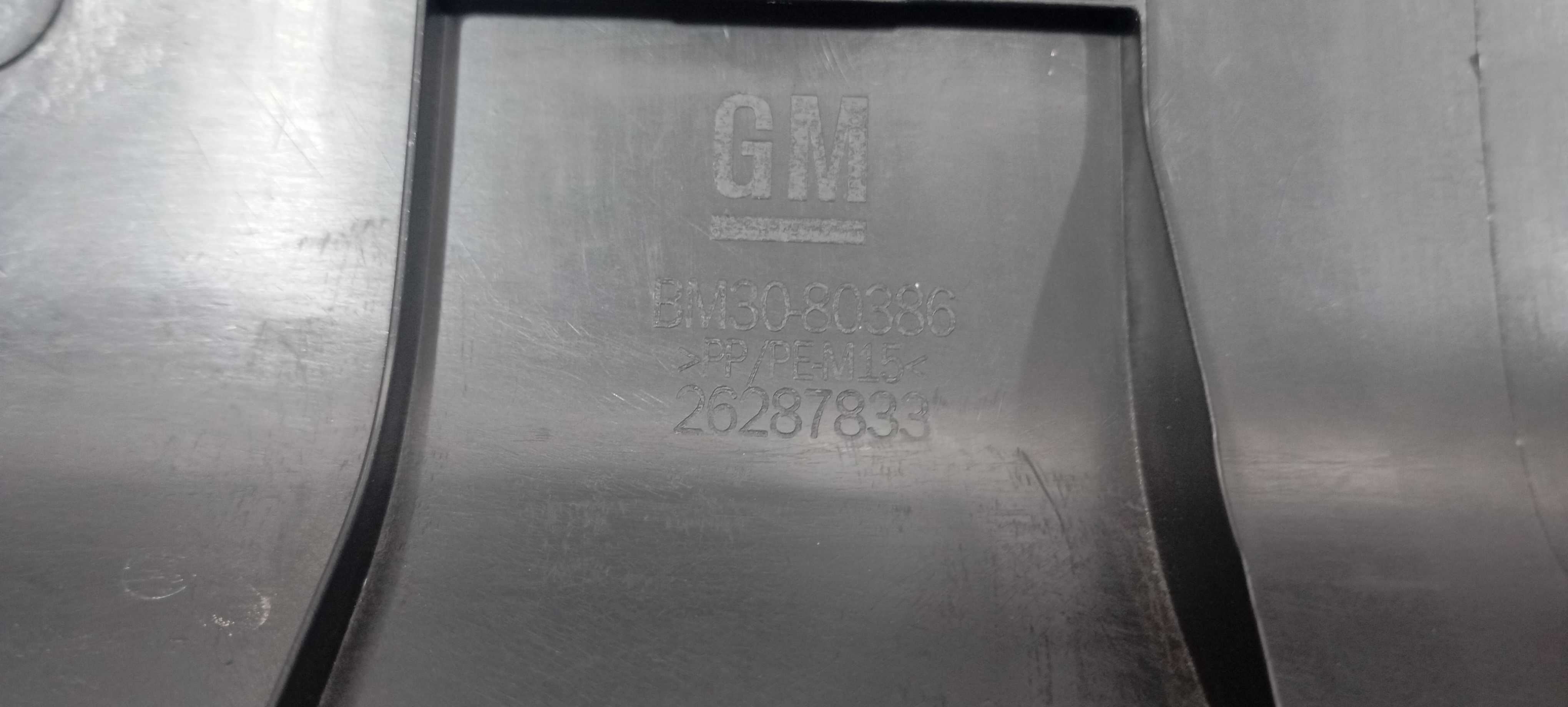 Acabamento Tampa Traseira Gm Tracker Lt 2024 26287833 Preto 15