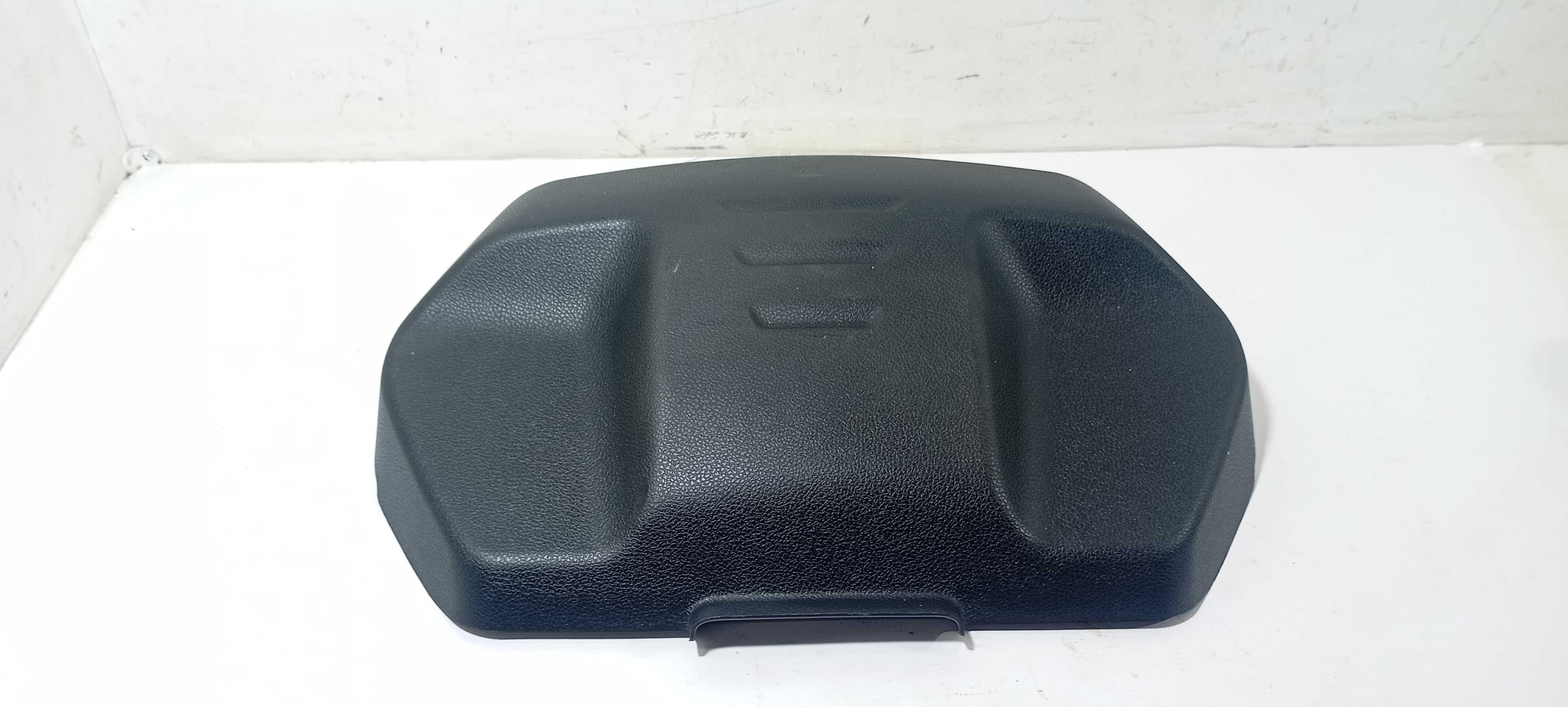 Acabamento Tampa Traseira Renault Kwid 2021 909002897r Preto