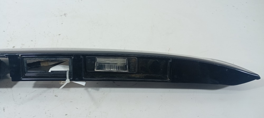 Regua Tampa Nissan Kicks 2018 90810rb00 Preto 2