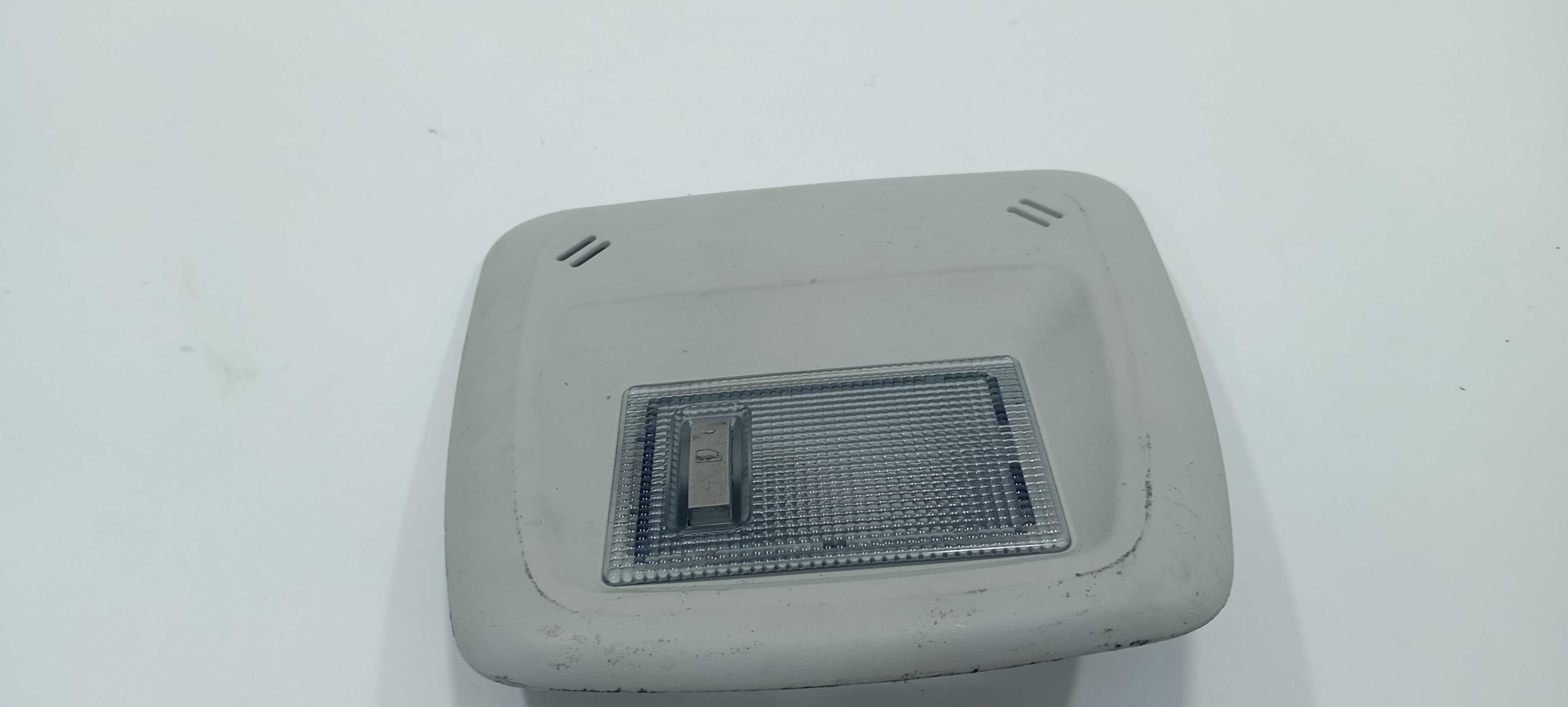 Luz Teto Cortesia Gm Prisma 1.4 Lt 2019 52151137 3