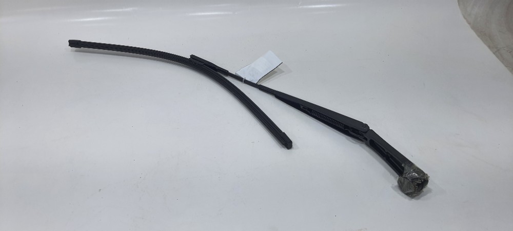 Braço Limpador Parabrisa Esquerdo Hb20 Sense 2023 W000100568 Esquerdo 3