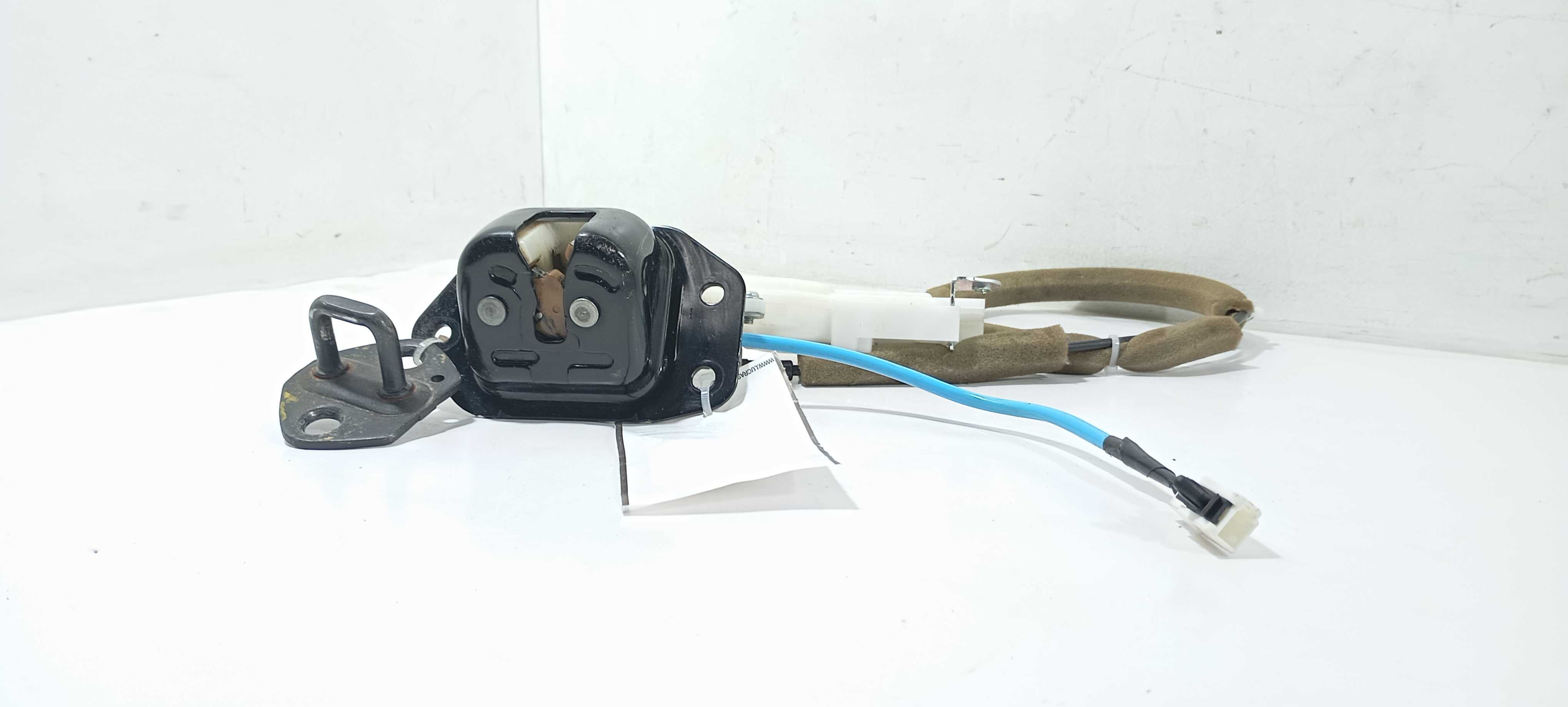 Fechadura Tampa Traseira Nissan March Sv 1.0 2016 905121hm0b 1