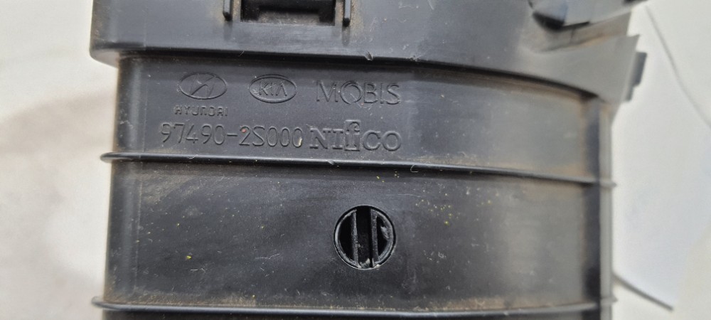 Difusor Ar Direito Central Hyundai Ix35 2012 974902s000 1