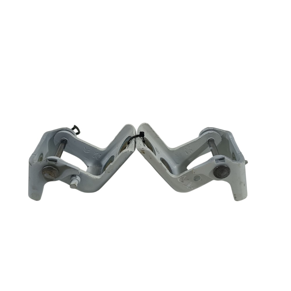 Dobradiça porta traseira direita Peugeot 208 2024 A091028 4