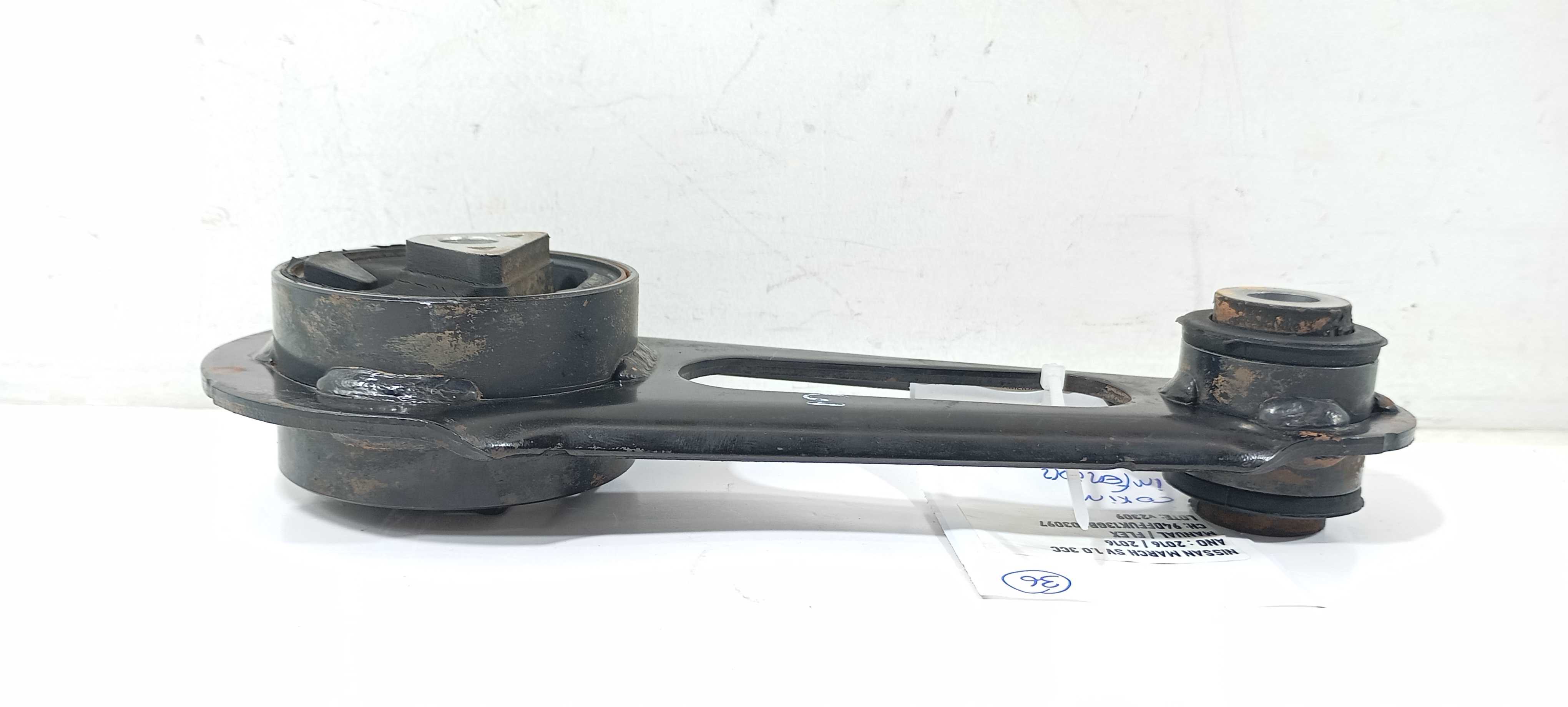 Coxim Inf. Câmbio Nissan March Sv 1.0 2016 113601hc3a 4