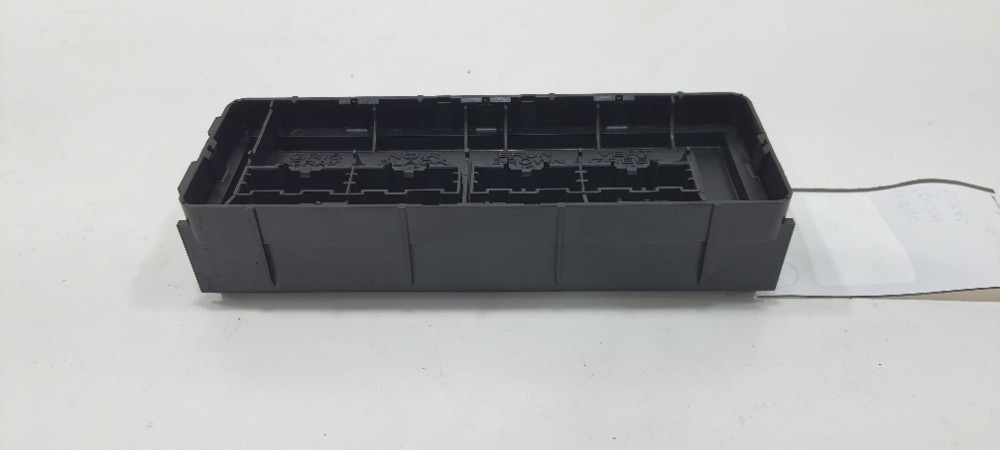 Módulo Central Fusiveis Chevrolet Cruze Sedan 2014 13587630 5