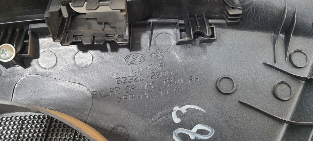 Forro Porta Traseira Direita Hyundai Ix35 2012 833202s000 6