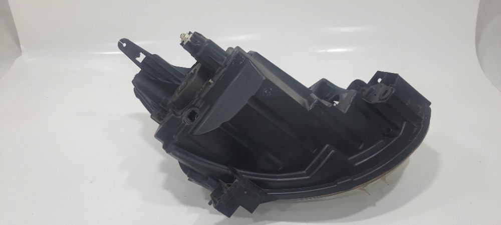 Farol Esquerdo Recuperado Nissan March 1.0 2016 22540401 6