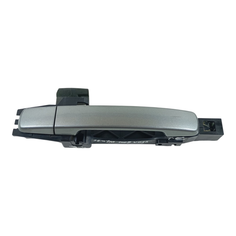 Maçaneta externa traseira esquerda nissan sentra 2009